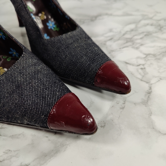 Dolce and Gabbana Denim Stilettos with Burgundy Leather Accents Size 39 1/2 - Picture 3 of 15